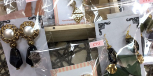 紡ぎさんハンドメイドピアスとイヤリング